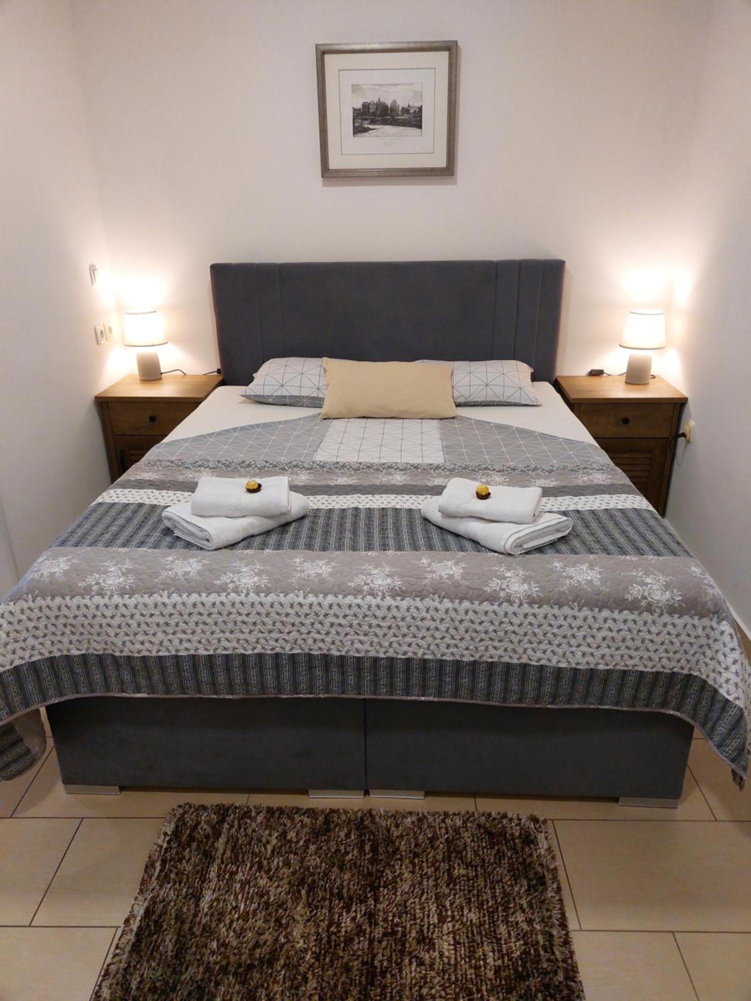 Apartments Alexandra Целие Екстериор снимка