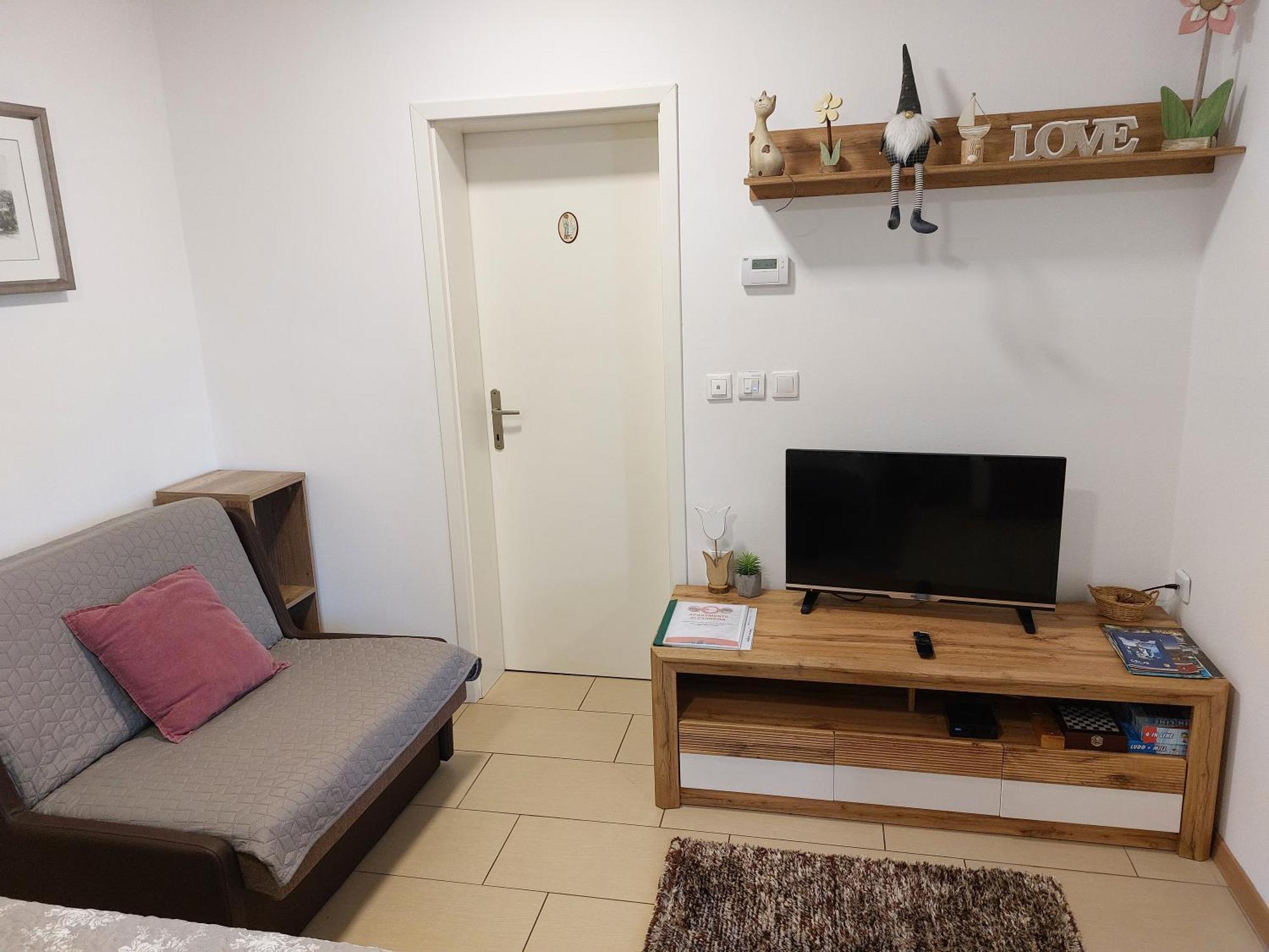 Apartments Alexandra Целие Екстериор снимка